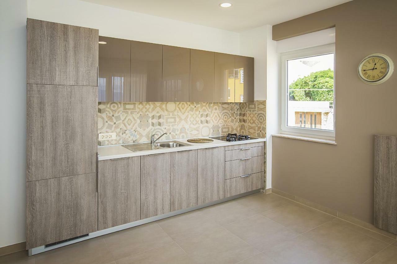 Apartments Capic Marin バスカ エクステリア 写真