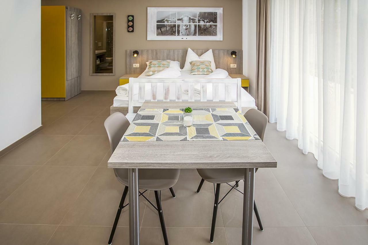Apartments Capic Marin バスカ エクステリア 写真