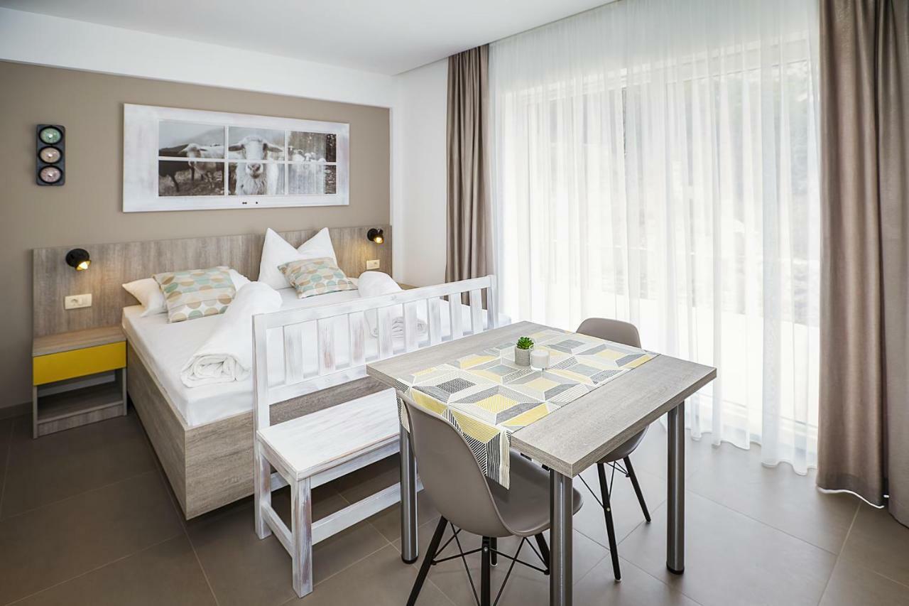 Apartments Capic Marin バスカ エクステリア 写真