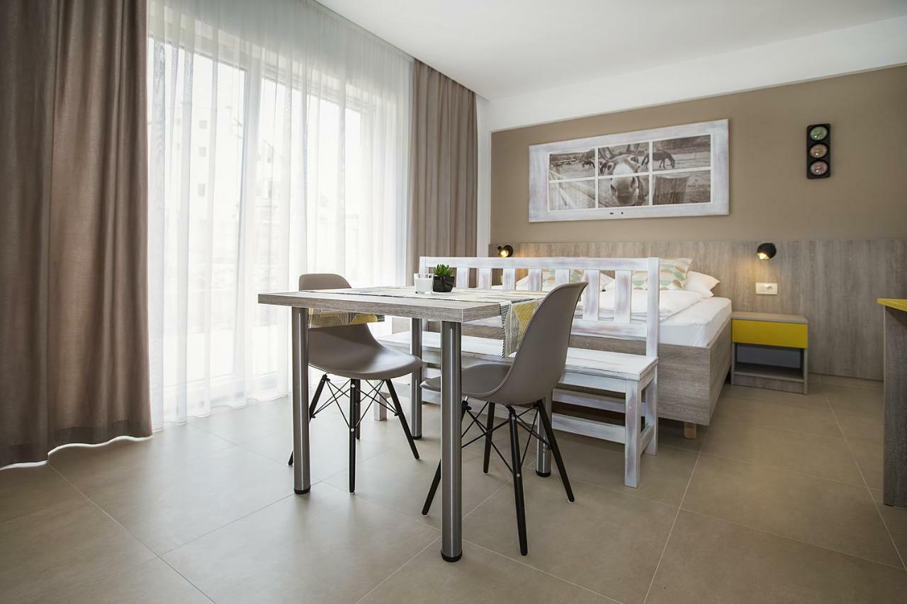 Apartments Capic Marin バスカ エクステリア 写真